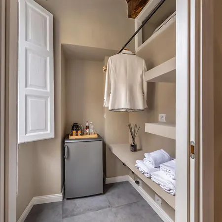 Santa Croce Luxury Suite - Dolcevita Holiday Florenz Exterior foto
